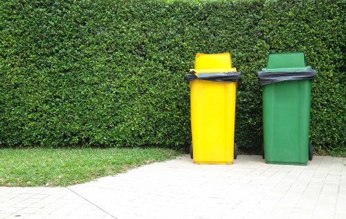 Benefits of hiring a rubbish removal company in Lee